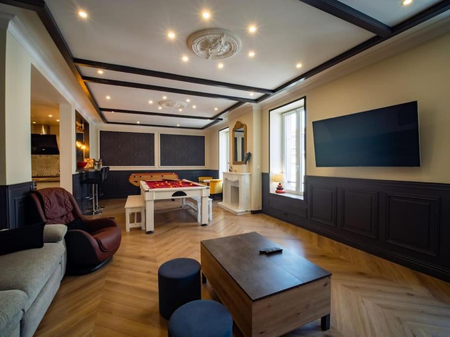 Duplex Jeanne D'arc Billard Baby Insolites *