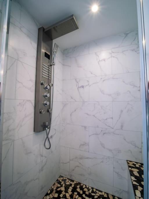 Apartamento Duplex Jeanne D'arc Billard Baby Insolites *